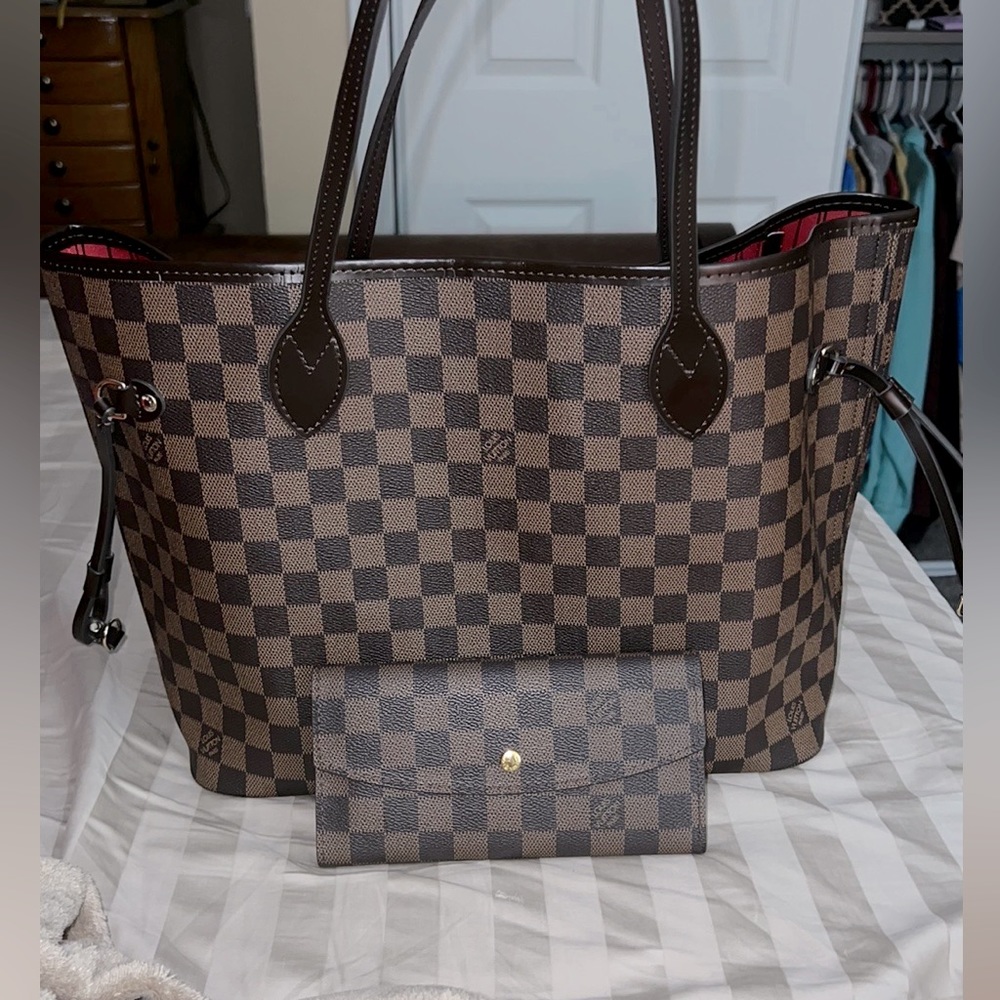 Brown/Tan checkered tote bag